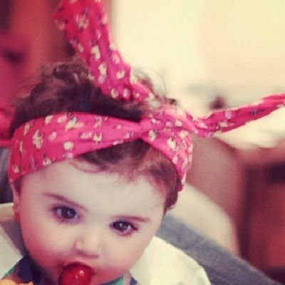 ‏‏‏‏‏‏‏''انا بنت ابوي وماحد يقدر يتحكم فيني غير أمي' ''  شكرا على الماتبعه