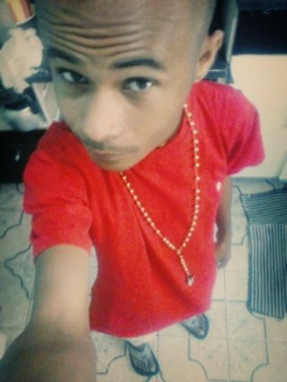 ISSΘ ĴÁ É ҒΛTΘ , NÎNĠUÉM ΘDEÌA O ҒÊIO , NEM ÎNVEĴΛ Θ ҒRÁCΘ ♫♪ *