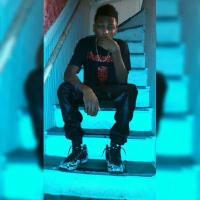 Musician | Singlee | Louisianian | #TeamSeratceh