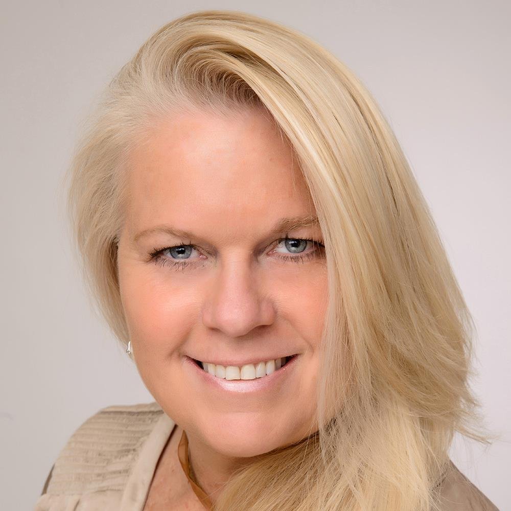 lynnsellsazre's profile picture. Realtor, real estate,fishing, lakes, workout, hunting, camping, investing, christian, conservative, fitness, Iowa Hawkeyes, Kingman, AZ, Desert Living, BHC