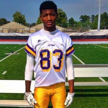 I Ball #1⃣2⃣✊ for the the Lutcher Bulldogs !