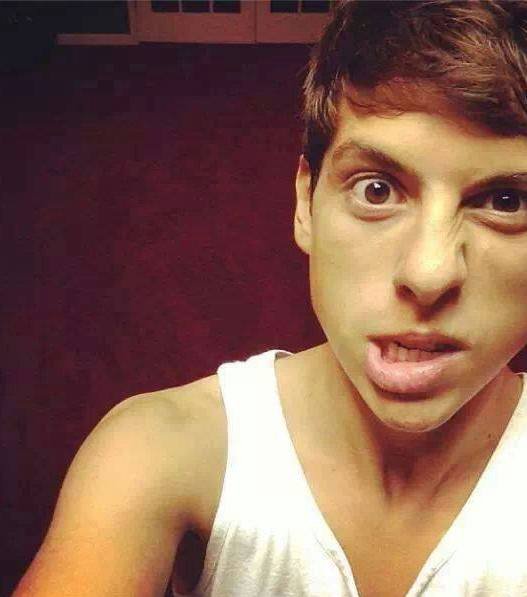 mariocarlo7's profile picture. 