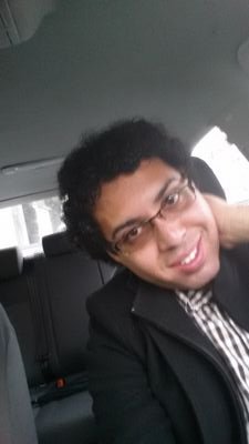 Vala_phi's profile picture. 