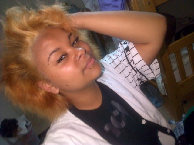 YoungStarKiikii's profile picture. singer/artist