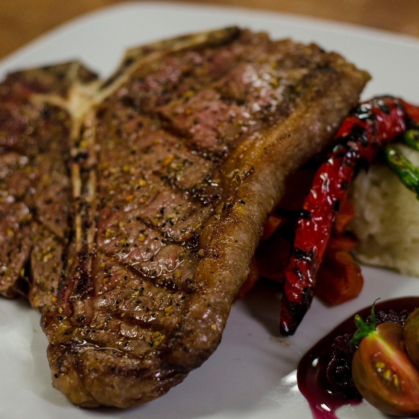 grizzsteakhouse's profile picture. Café + Steakhouse • Homemade • Fresh • Local • #GrizzEats • (403) 859-2676 • 110 Waterton Ave