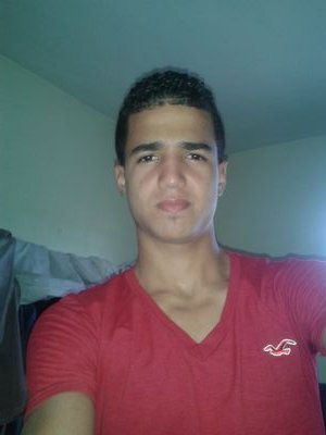 Estudiante de mercadeo,temeroso a la palabra de Dios,Autoestima al 100%,amo la trayectoria de vida que llevo,cada dia esforzandome mas para un futuro mejor ♥