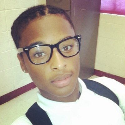 AntwonScooter's profile picture. #1 on my jersey..gotta get my mama out the hood it's time to grind now..like it or not u gone here my name alot this year.#Fly Like An Eagle!