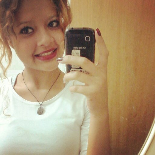 newzbieber's profile picture. Instagram: @mariacarolinapv                                         http://t.co/4WM79kxn47