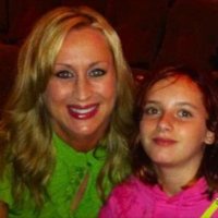 Marnie (@nutt_allergy) Twitter profile photo