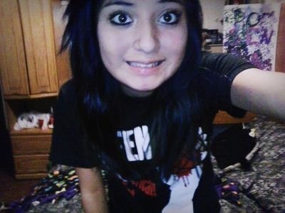 My Chemical Romance.Sleeping with Sirens. Avenged Sevenfold. Black Veil Brides. Green Day. Three Days Grace. Pierce the Veil