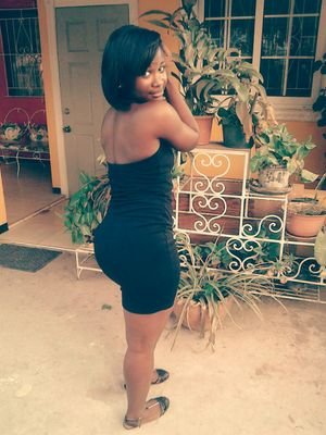 Following Ppl?
                       Aint Nobody Ghot Time Furr Dhatt
    But Follow Me Doeh? :*
                                         #TEAMFOLLOWBACK
