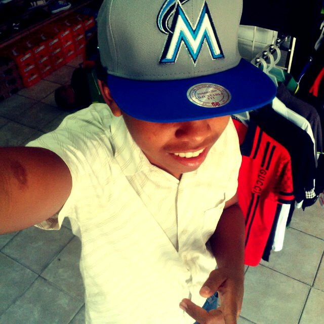 Entre más me critican más me crese :whastapp:8096034774.............