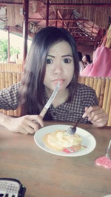 monechasely's profile picture. d4 gizi | poltekkes kemenkes | ♡ doraemon