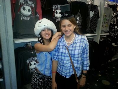 LaurenMendez20's profile picture. I love Nick