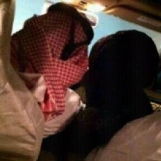 التويتر عالم متنوع/خذ المفيد منه  واترك الباقي / راقب الناجحين وتعلم وتجاهل المفسدين لكي تسلم
