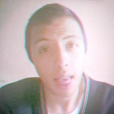 No hay más que tres acontecimientos importantes en la vida: nacer, vivir y morir. No sentimos lo primero, sufrimos al morir y nos olvidamos de vivir