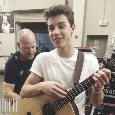 im more into music than people