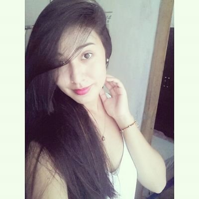 Instagram: camila_nettles