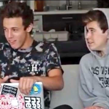 Hey guys! If you follow us that would be gucci! || 0/12 ||