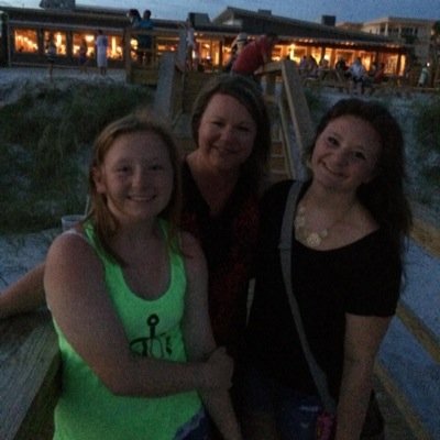 mo_byers22's profile picture. ️Lincolnwood Freshman. Volleyball is where its at. A day without laughter is a day wasted✨