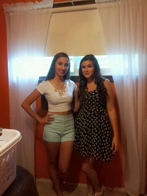 soph_12's profile picture. C'est La Vie!