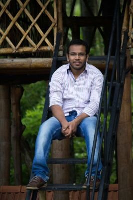 SRManoj_27's profile picture. 