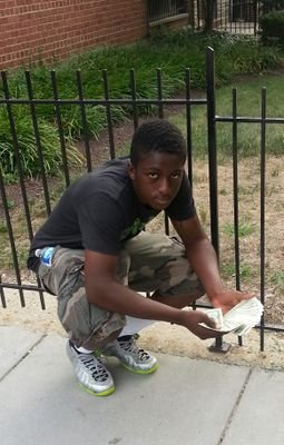 Only Trust A Few  Blowin Gas Wit Da Crew And We Gettin Money To Yu Kno Wht We Do   RIP POP  C U