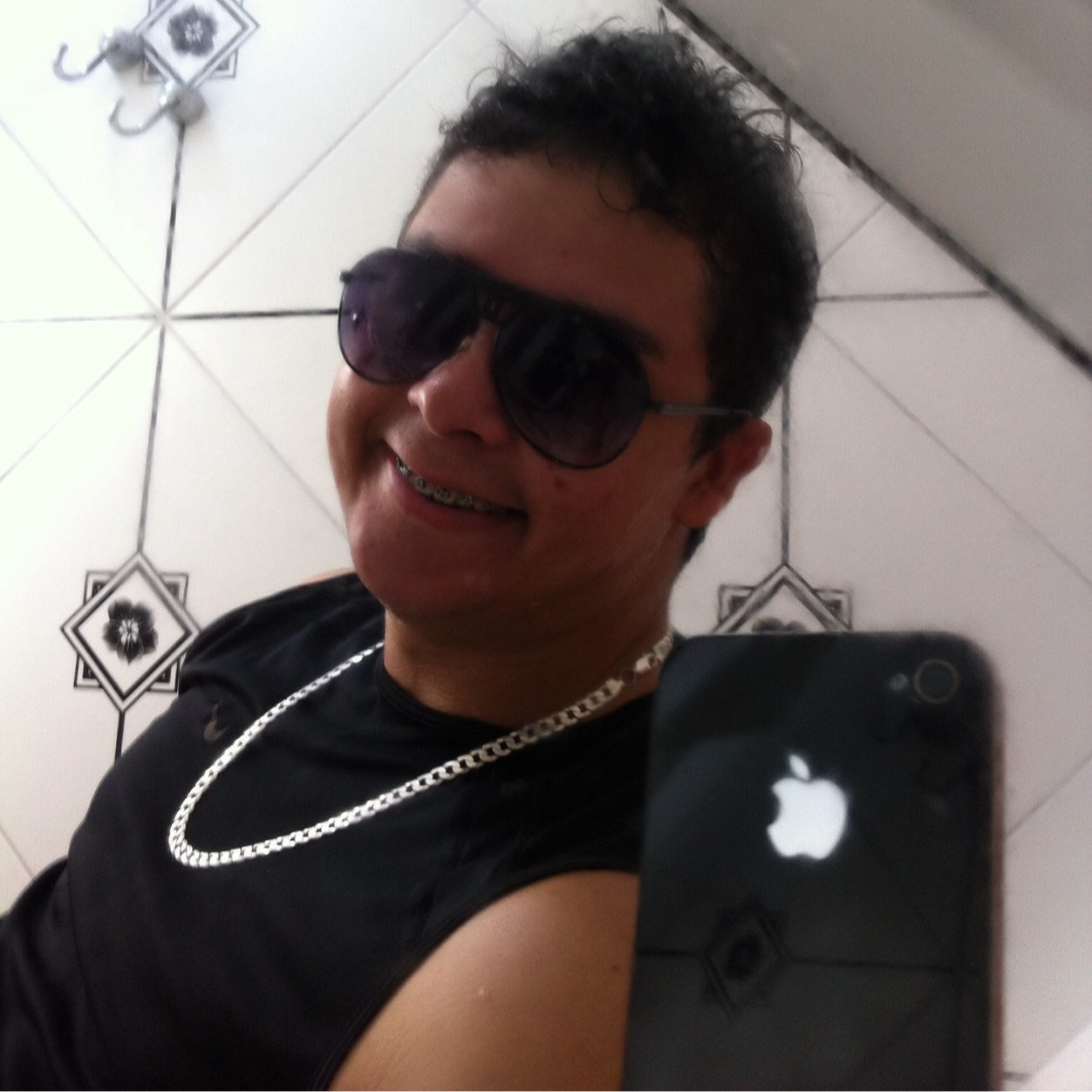 A vida é simples. Complicado sou eu.