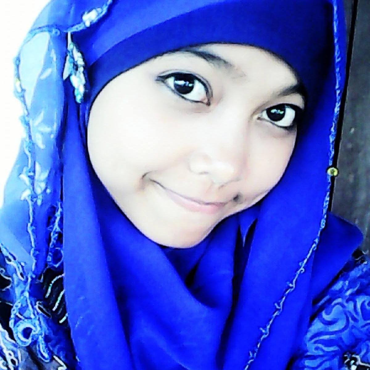 qifaliani's profile picture. Pin : 56D1EB5E
Ketulusanku lah yg membawa aku menggapai impianku