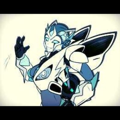 Dad:@LordMegatronus Lynk is a Femme True to the Decepticon Cause,and has Acid Claws,A Poisonus Bite,Her tail Heals,if She wraps it around the Injury and Purrs