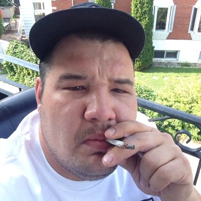 FlyerFan4lif3's profile picture. 