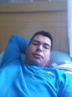 22 Anos voltei 
Esse mesmo da Foto Segue ai ;)  Fica a vontade