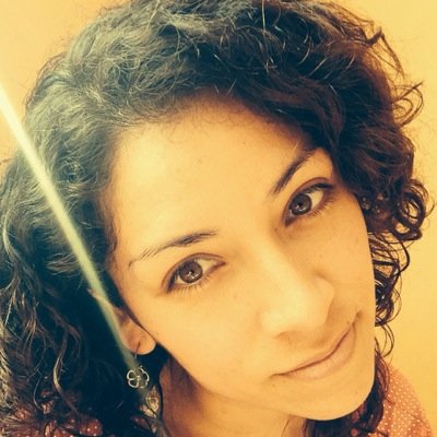 Enemiga de la rutina y la indiferencia. Vivo plenamente y dejo que los demas tambien lo hagan.