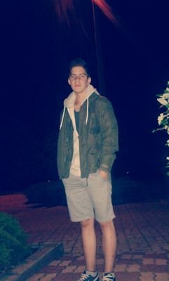 csabahunor1999's profile picture. Kövess, és bekövetlek :3