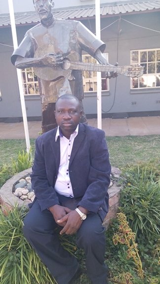ekomoke's profile picture. Born 19/07/1969.Male.Medical doctor,from Democratic Republic of Congo.Work at Chitungwiza central hospital,Zimbabwe.Married.