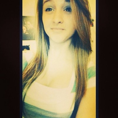 I'm soon to be 16 ✌️ Single for days YOLO