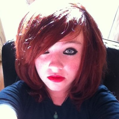 Just another girl who spends wayy to much time on the internet and is in love with bands,BANDS and more bands
