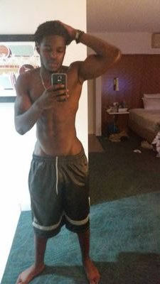 CAllMeSKyWalkER's profile picture. IG: @__thesequel