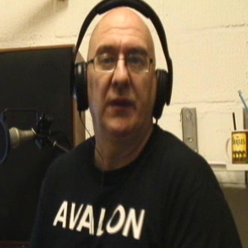 I make youtubes for my songs. NUFC. In Avalon with Paddy McAloon who then formed Prefab Sprout. Left me behind, RAT! (but deffo gd judgement call on his part!)