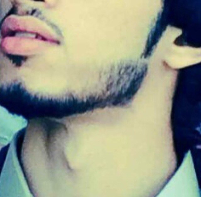 شاعر..... {ابياتي بالمفضله } دار الصباح !