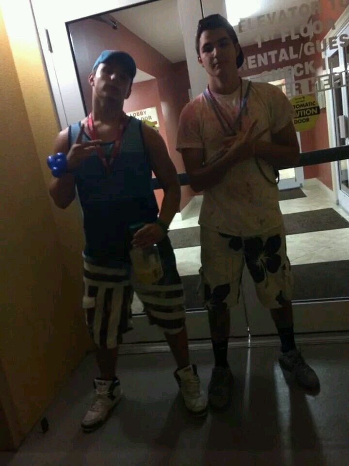 L_veezzy's profile picture. EMU 18