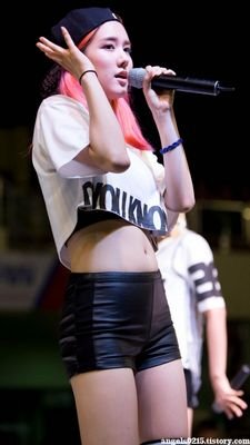 Hey ya! Yang Ji Won 양지원 as Main vocalist  SPICA 스피카 88 lines known as Roleplayer of @ppjwy•°• Mercury's Heart♡