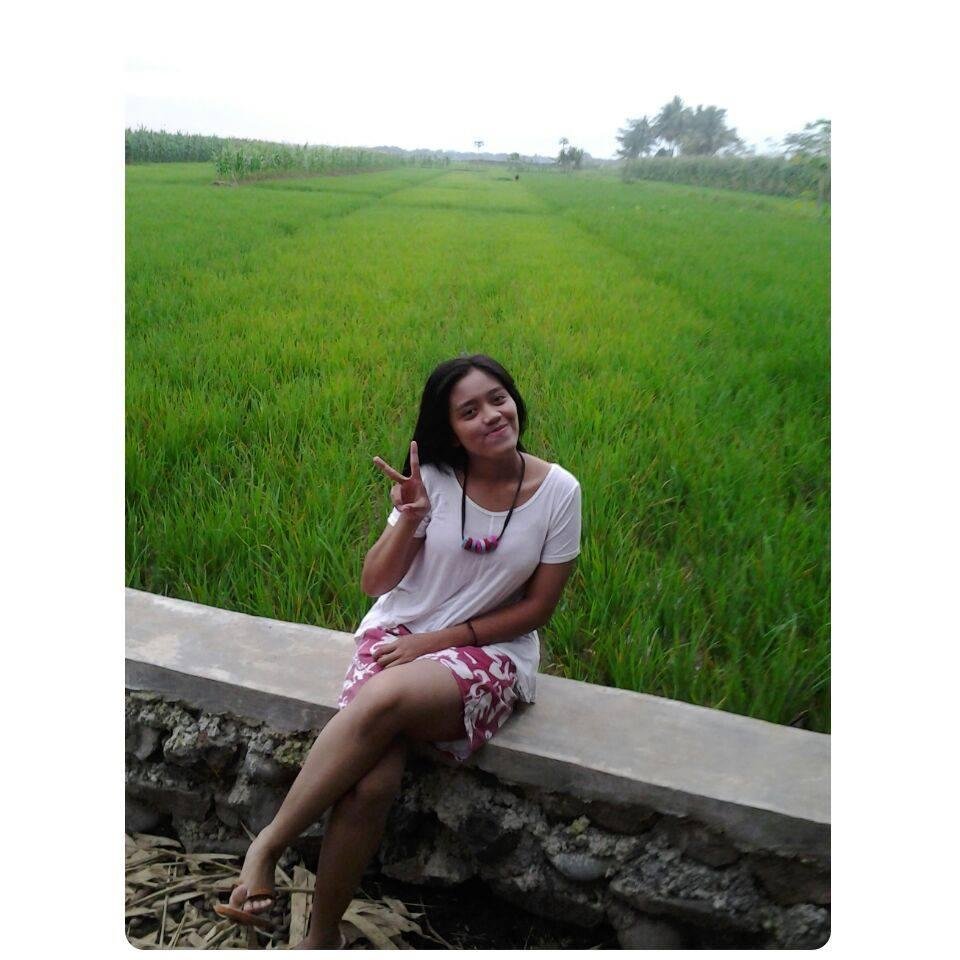 ehfebri's profile picture. MrsFebol