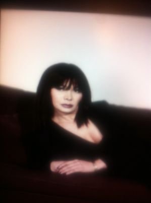 MAGALLLI  hot classe extrême domina  Les Messieurs ADULTES propres bien élevés généreux consentants aux secrètes séances personnalisées LIVE 🇫🇷0612 105 113
