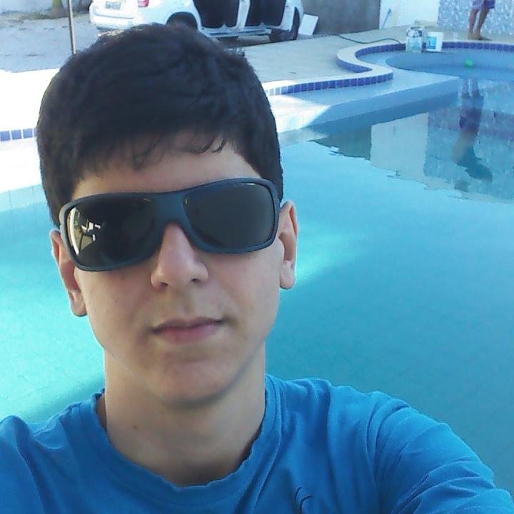 Videos de zombies do Black Ops I e II no qual sou apaixonado XD.