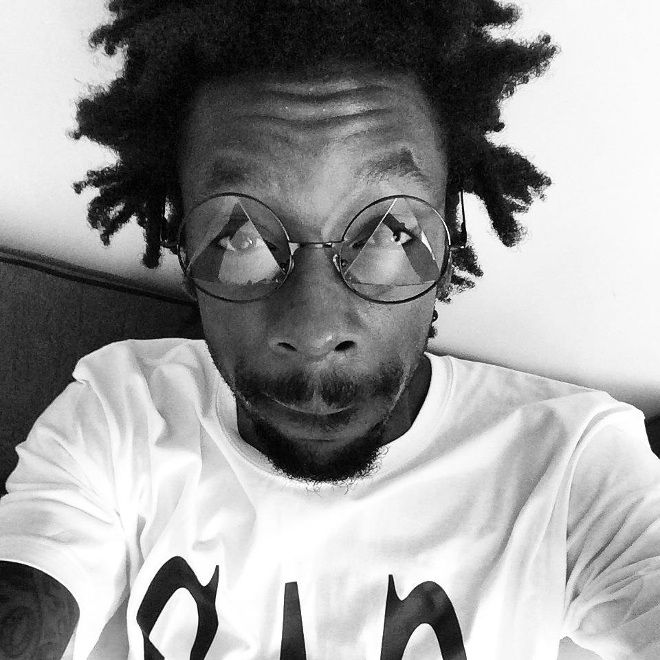 I am the Soul of Poverty.. I jam wit the Gypsies.. A Jiggy Hippie wit a Rastafarian wave.. What da BLOOD KLAN is that??!!