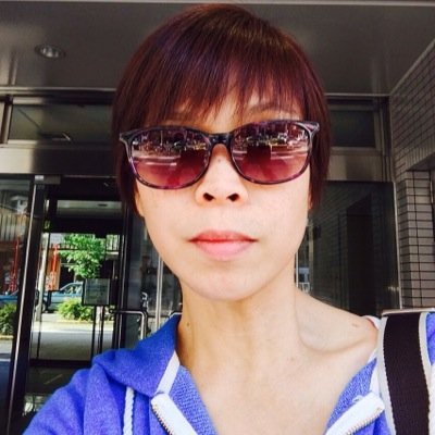 joysnlia's profile image