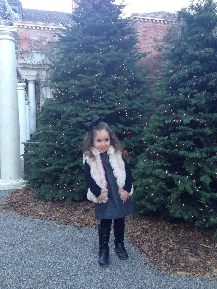 alisonlvidal's profile picture. 