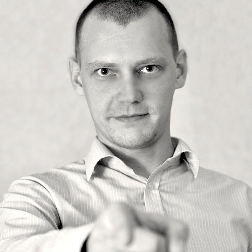 kamlot_675's profile picture. Fan i użytkownik produktów Apple, motocyklista od lat.
CEO MacPasja
