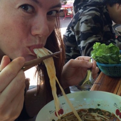 Annica2F's profile picture. Food & drink copywriting + content strategy for restaurants & brands as director of @2_forks. Also Swedish-English translator, rock fan🤘& Thai food geek 🌶🤓